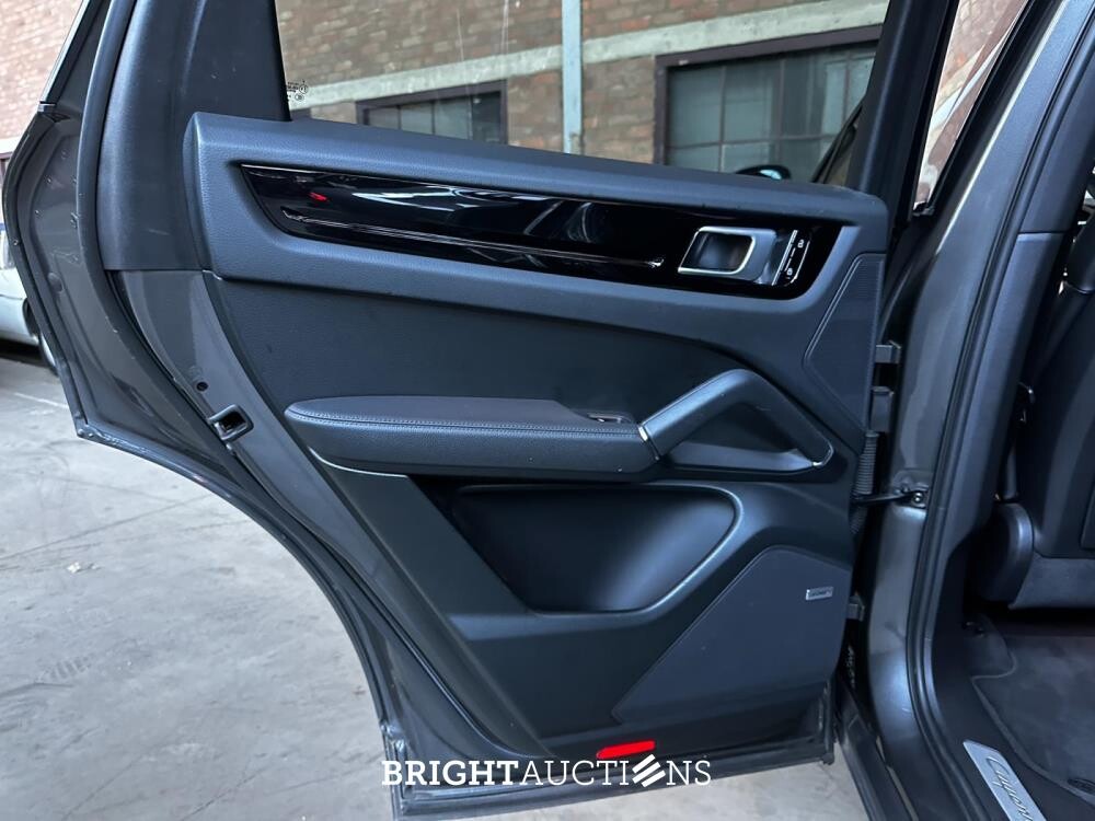 2019 Porsche Cayenne Coupe 3.0 V6 340pk, K-925-GD