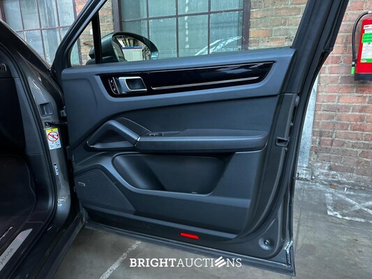 2019 Porsche Cayenne Coupe 3.0 V6 340pk, K-925-GD