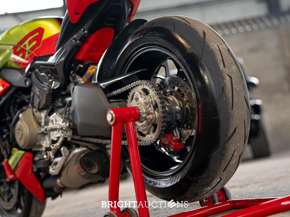 Ducati Streetfighter V4 Lamborghini 1103cc 208pk 2023
