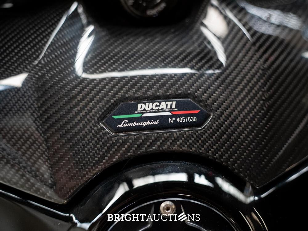 Ducati Streetfighter V4 Lamborghini 1103cc 208pk 2023
