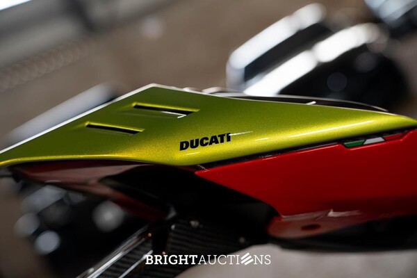 Ducati Streetfighter V4 Lamborghini 1103cc 208pk 2023