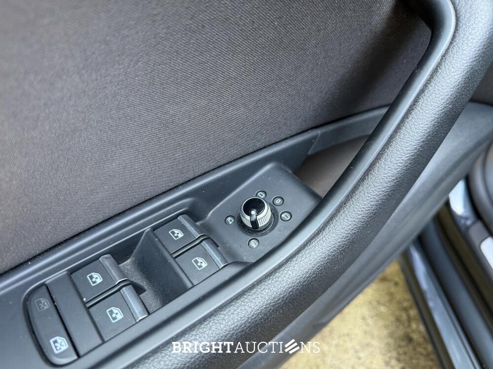 Audi A5 Sportback 40 TFSI S edition 204pk 2021, N-151-RL