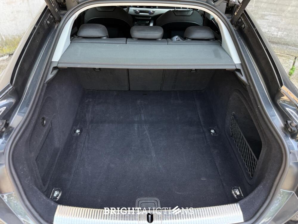 Audi A5 Sportback 40 TFSI S edition 204pk 2021, N-151-RL