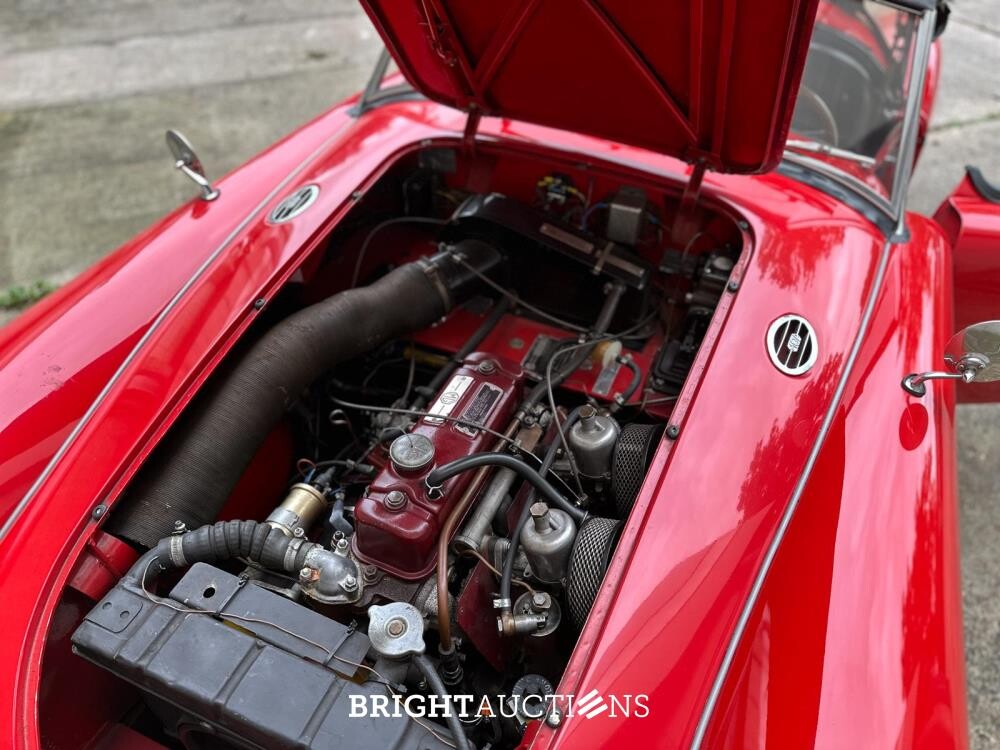 1957 MG MGA Cabrio, BX-81-86