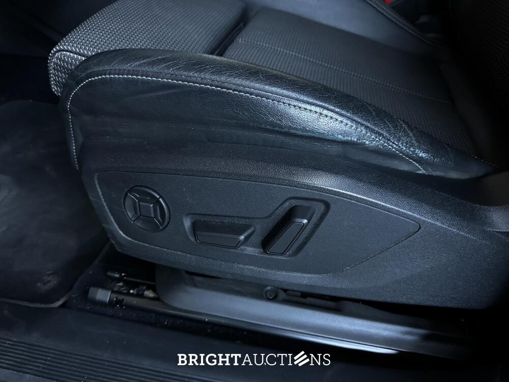 Audi Q4 e-tron 50 quattro Launch Edition S Competition 77 kWh 299pk 2022 (Original Dutch + 1st owner), P-122-GB 