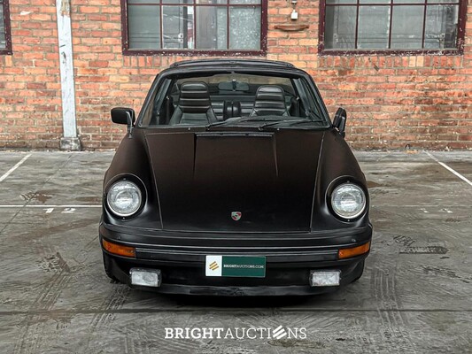 1982 Porsche 911 Targa SC 3.0 G-model, 155pk