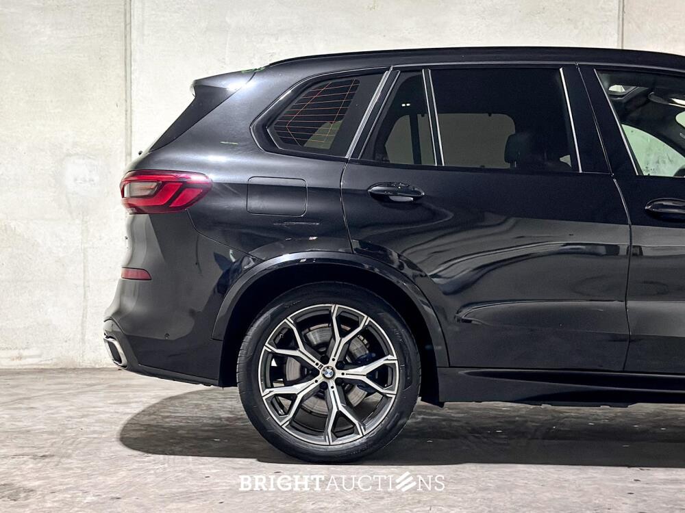 BMW X5 xDrive45e High Executive 394pk 2021 (Origineel-NL+1e eignaar), K-166-ZR 