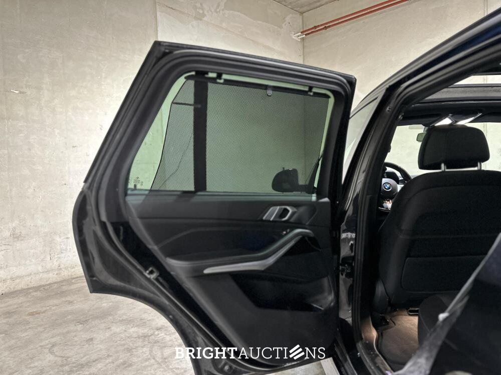 BMW X5 xDrive45e High Executive 394pk 2021 (Origineel-NL+1e eignaar), K-166-ZR 