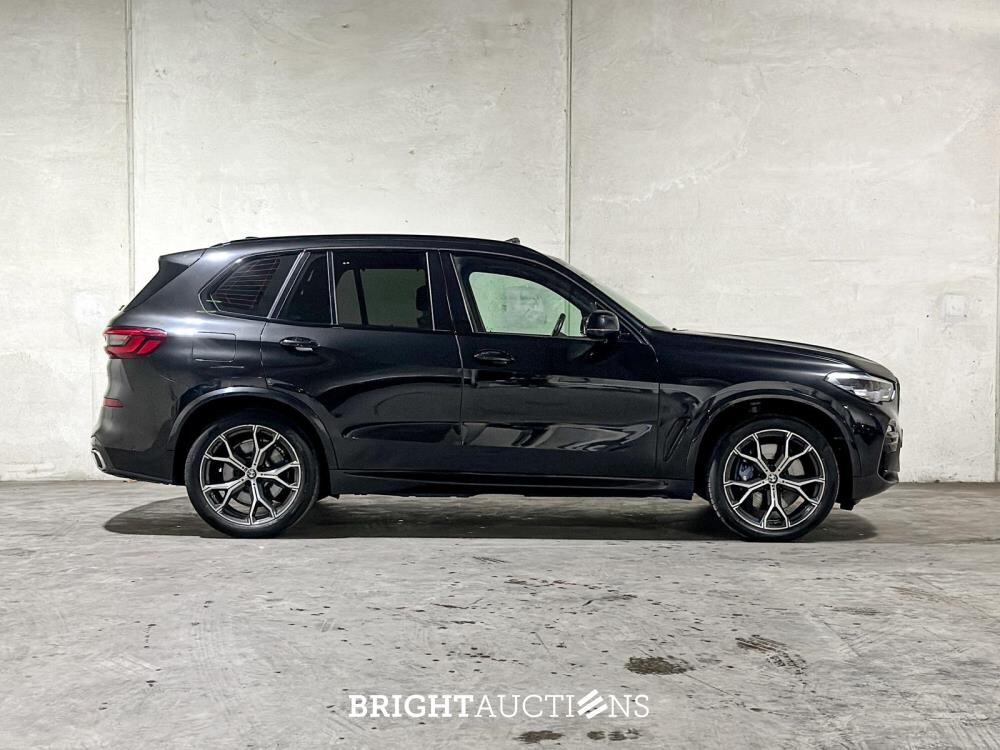BMW X5 xDrive45e High Executive 394pk 2021 (Origineel-NL+1e eignaar), K-166-ZR 