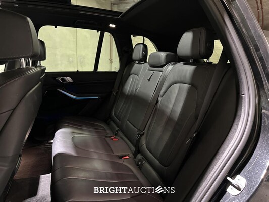 BMW X5 xDrive45e High Executive 394pk 2021 (Origineel-NL+1e eignaar), K-166-ZR 