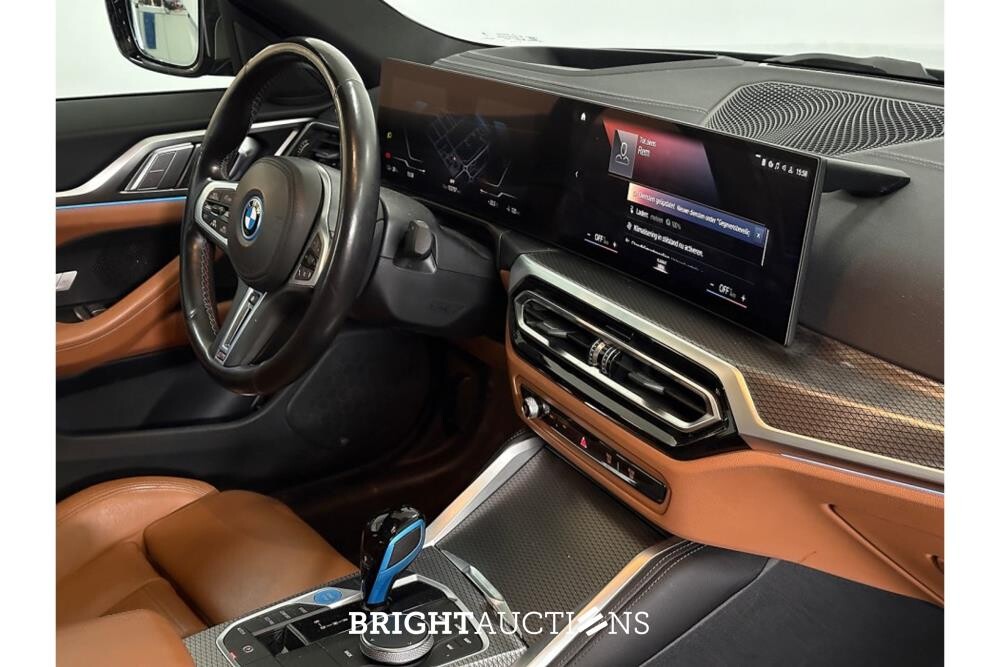 BMW i4 M50 High Executive 84 kWh 544pk 2022 (Origineel-NL), P-630-PD