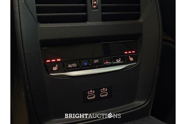 BMW i4 M50 High Executive 84 kWh 544pk 2022 (Origineel-NL), P-630-PD