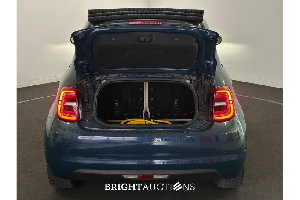 Fiat 500 C La Prima 42 kWh 118pk 2021 (Origineel-NL), L-814-XH