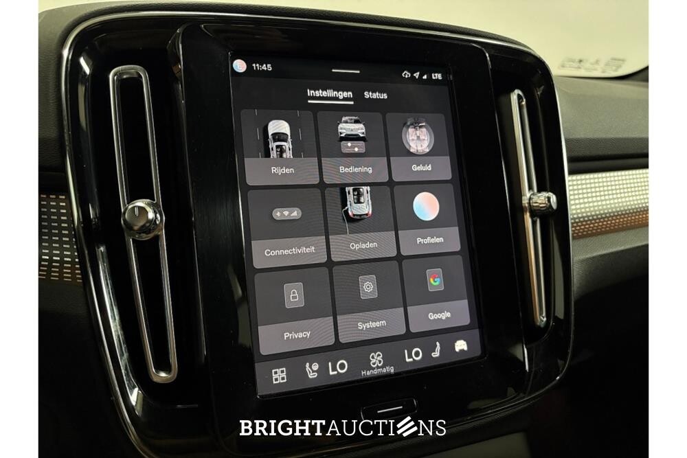 Volvo XC40 Recharge P8 R-Design AWD 408pk 2021 (Origineel-NL), L-682-DV