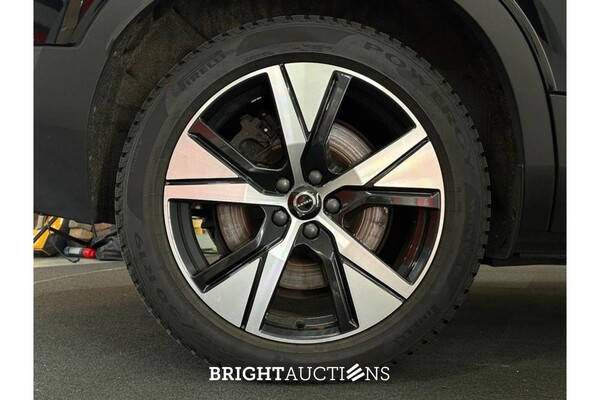 Volvo XC40 Recharge P8 R-Design AWD 408pk 2021 (Origineel-NL), L-682-DV