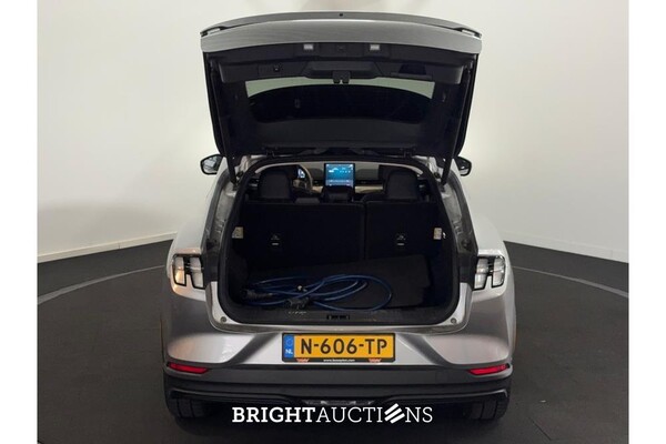 Ford Mustang RWD 75 kWh 269pk 2021 (Origineel-NL), N-606-TP