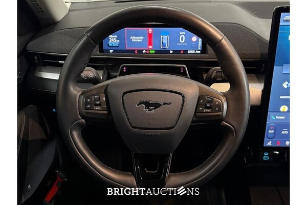 Ford Mustang RWD 75 kWh 269pk 2021 (Origineel-NL), N-606-TP