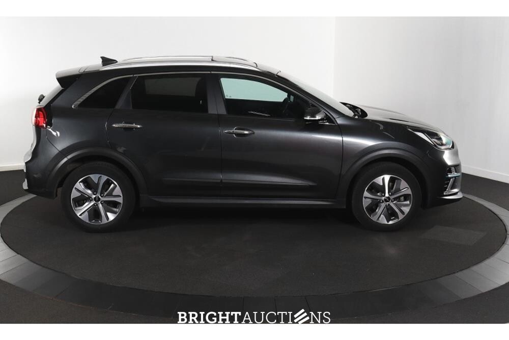Kia Niro e- DynamicPlusLine 64 kWh 204pk 2021 (Origineel-NL), N-872-HH