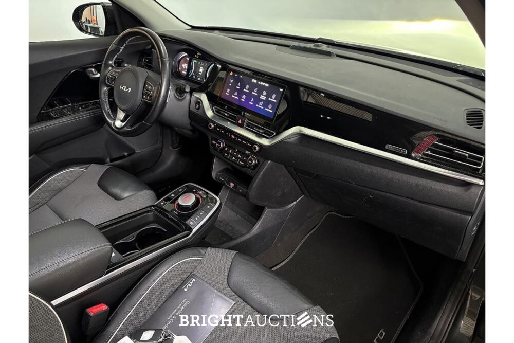 Kia Niro e- DynamicPlusLine 64 kWh 204pk 2021 (Origineel-NL), N-872-HH