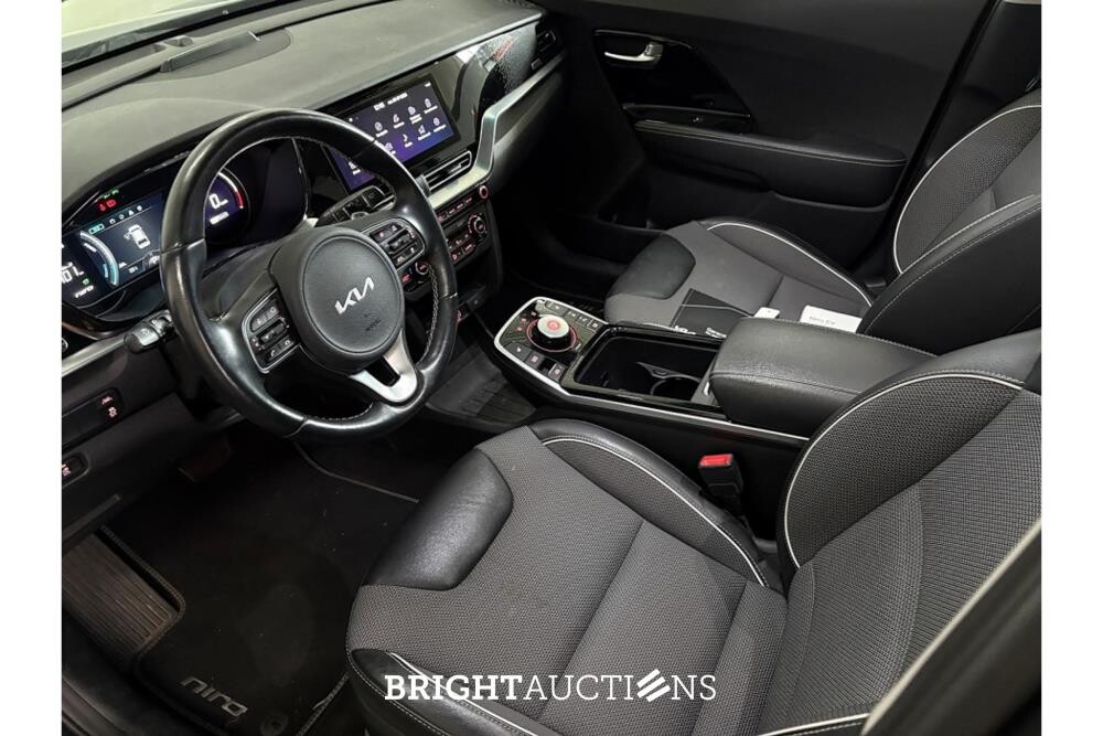 Kia Niro e- DynamicPlusLine 64 kWh 204pk 2021 (Origineel-NL), N-872-HH