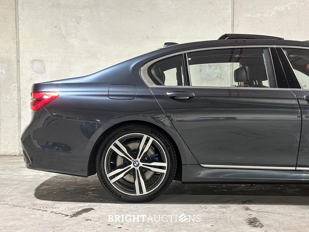 BMW 750Li xDrive High Executive 4.4 V8 7-serie 449pk 2017, XF-396-X