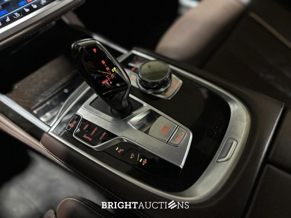 BMW 750Li xDrive High Executive 4.4 V8 7-serie 449pk 2017, XF-396-X