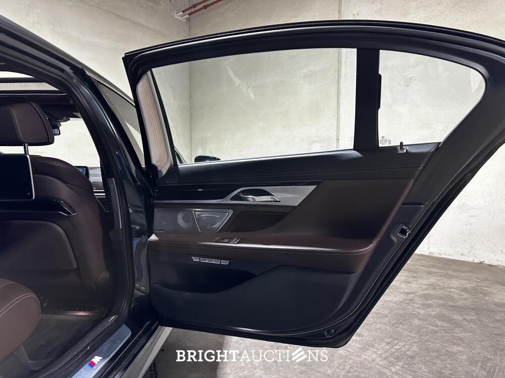 BMW 750Li xDrive High Executive 4.4 V8 7-serie G12 449pk 2017, XF-396-X