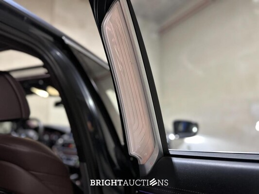 BMW 750Li xDrive High Executive 4.4 V8 7-serie 449pk 2017, XF-396-X