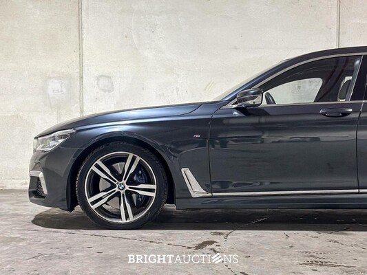BMW 750Li xDrive High Executive 4.4 V8 7-serie 449pk 2017, XF-396-X