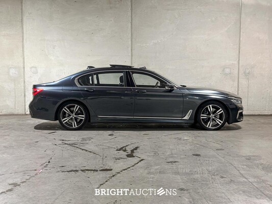 BMW 750Li xDrive High Executive 4.4 V8 7-serie 449pk 2017, XF-396-X