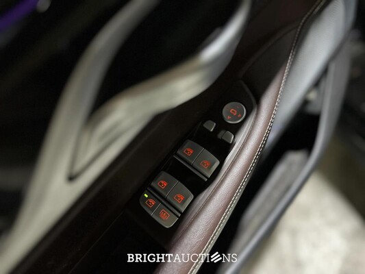 BMW 750Li xDrive High Executive 4.4 V8 7-serie G12 449pk 2017, XF-396-X