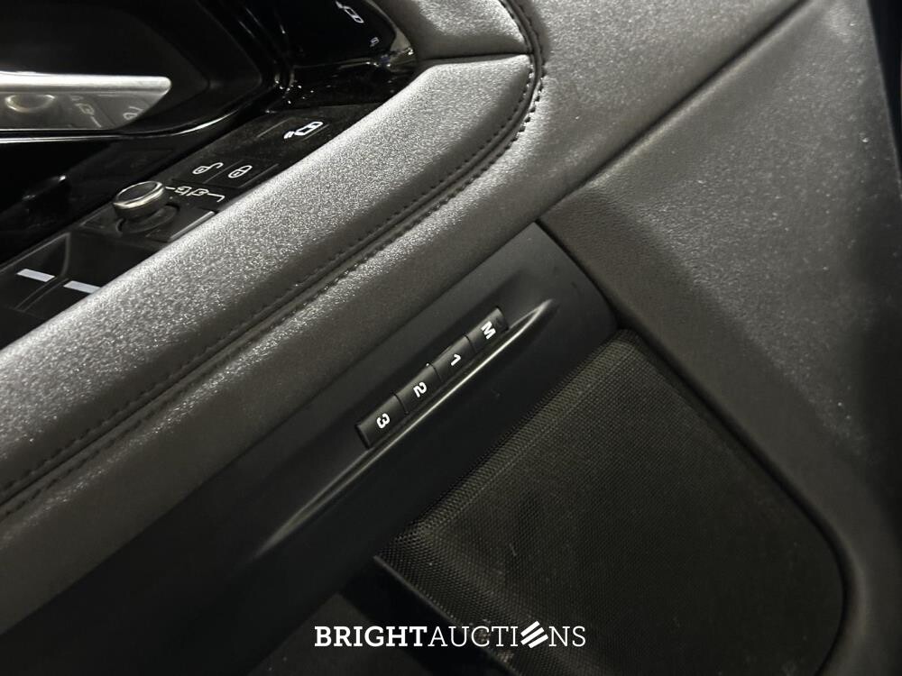 Land Rover Range Rover Evoque 2.0 D150 AWD R-Dynamic SE 150pk 2020, R-027-KF