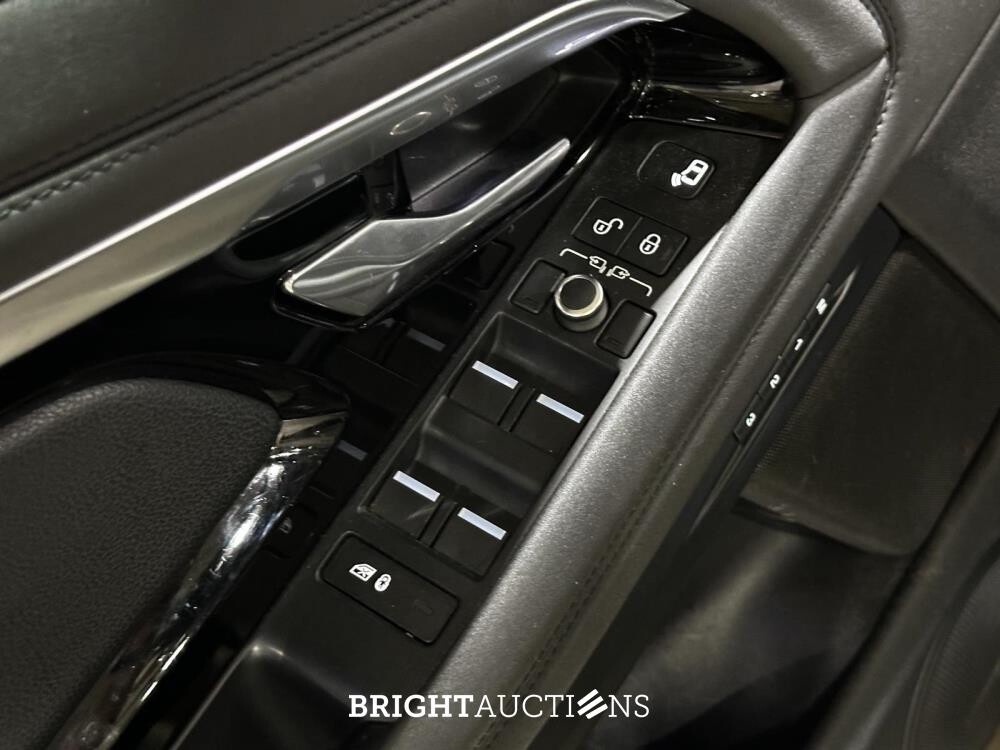 Land Rover Range Rover Evoque 2.0 D150 AWD R-Dynamic SE 150pk 2020, R-027-KF
