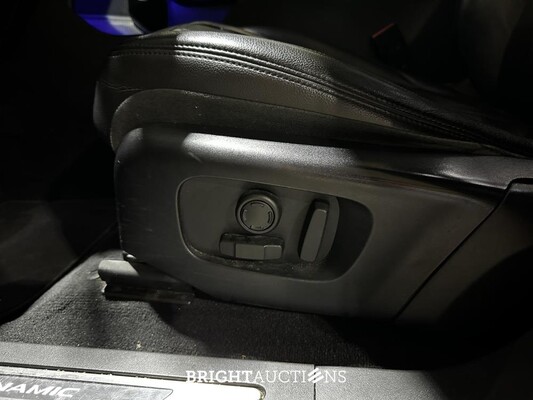 Land Rover Range Rover Evoque 2.0 D150 AWD R-Dynamic SE 150pk 2020, R-027-KF