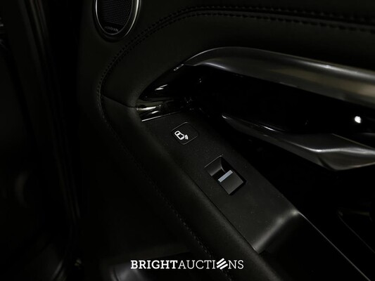 Land Rover Range Rover Evoque 2.0 D150 AWD R-Dynamic SE 150pk 2020, R-027-KF