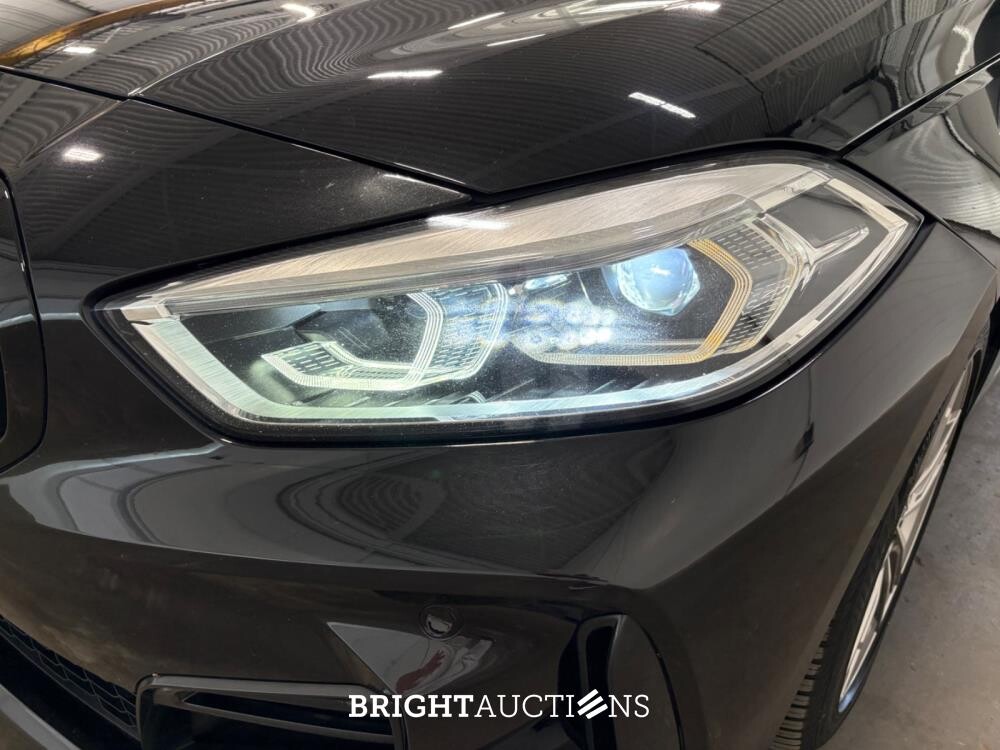 BMW 118i 1-serie Executive Edition 140pk 2020 (Origineel-NL) 1-Serie, H-604-DT