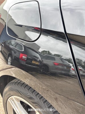 BMW 118i 1-serie Executive Edition 140pk 2020 (Origineel-NL) 1-Serie, H-604-DT