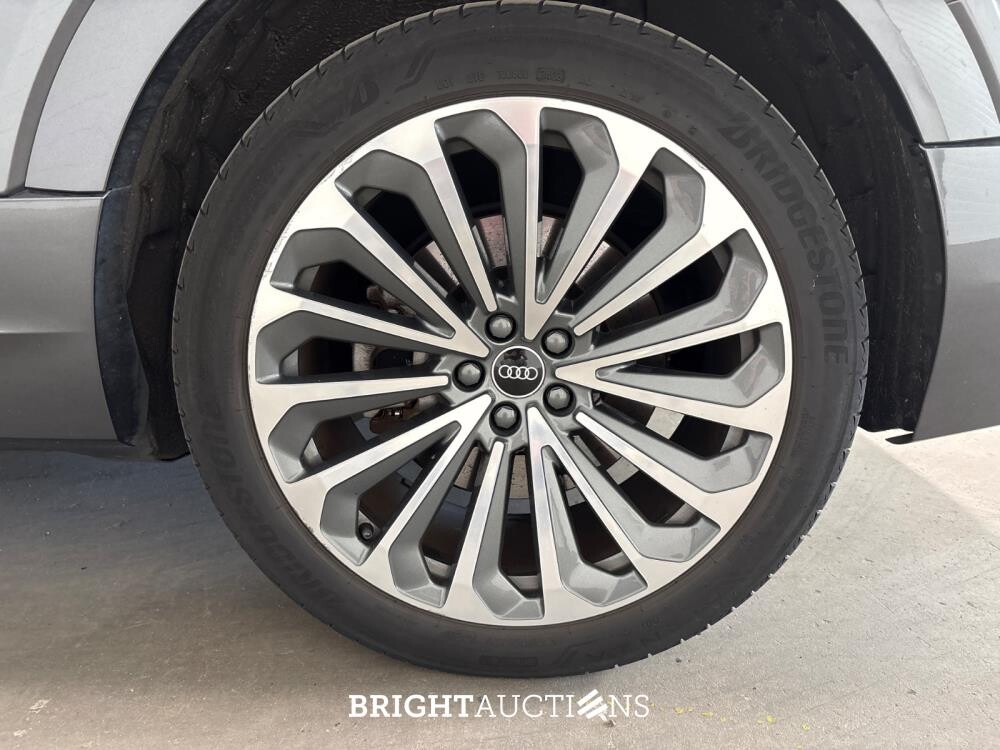 Audi e-tron 55 S edition Quattro 95 kWh 408pk 2020 (Origineel-NL), K-673-BR