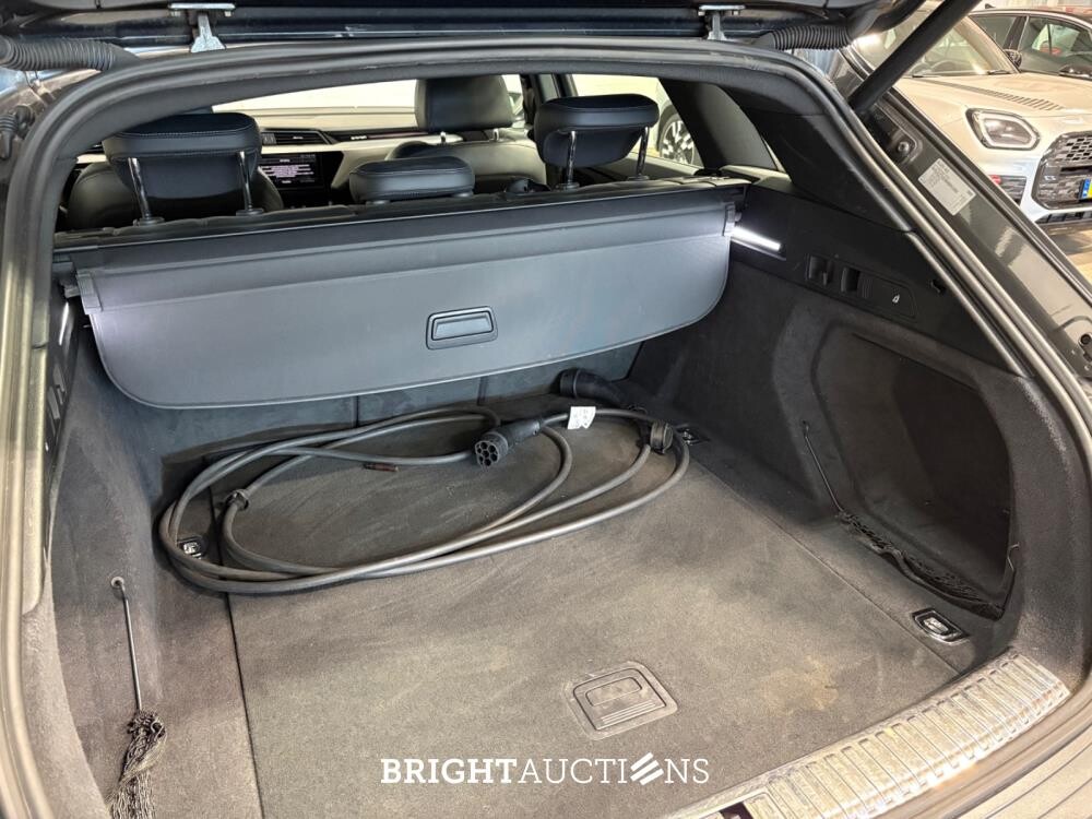 Audi e-tron 55 S edition Quattro 95 kWh 408pk 2020 (Origineel-NL), K-673-BR