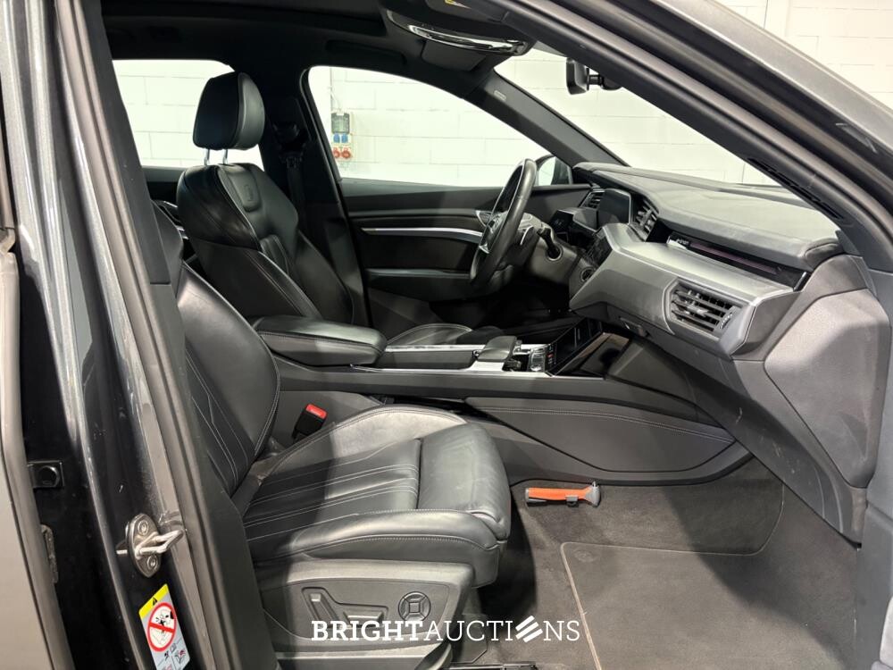 Audi e-tron 55 S edition Quattro 95 kWh 408pk 2020 (Origineel-NL), K-673-BR