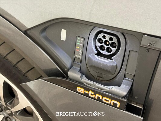 Audi e-tron 55 S edition Quattro 95 kWh 408pk 2020 (Origineel-NL), K-673-BR
