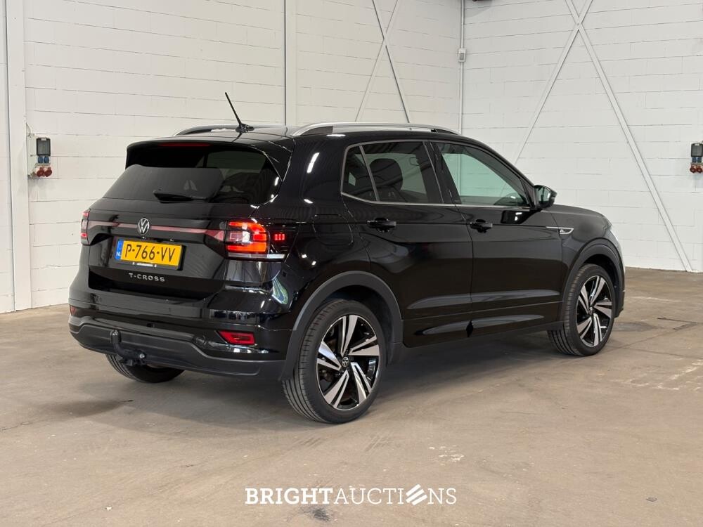 Volkswagen T-Cross R-Line 1.0 TSI 110pk 2022 (Origineel-NL), P-766-VV