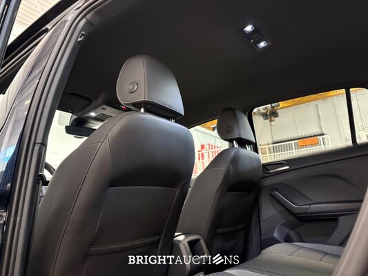 Volkswagen T-Cross R-Line 1.0 TSI 110pk 2022 (Origineel-NL), P-766-VV