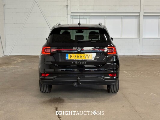 Volkswagen T-Cross R-Line 1.0 TSI 110pk 2022 (Origineel-NL), P-766-VV