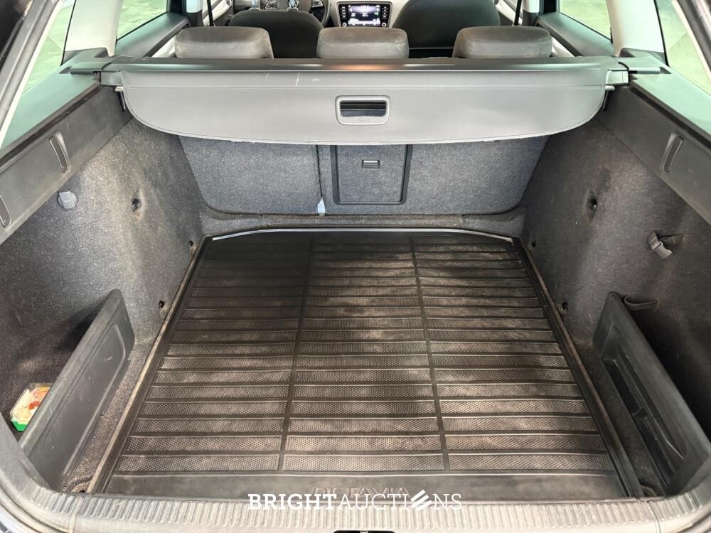Škoda Octavia Combi Greentech Ambition Business 1.0 TSI 116pk 2018 (Origineel-NL), RT-407-S
