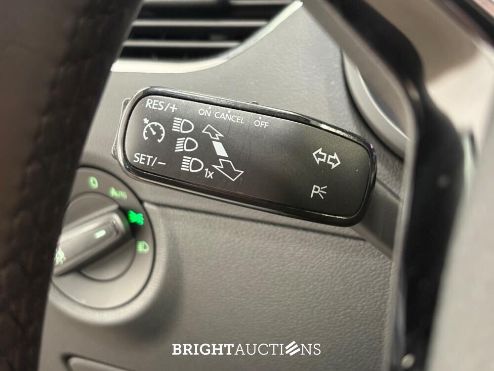 Škoda Octavia Combi Greentech Ambition Business 1.0 TSI 116pk 2018 (Origineel-NL), RT-407-S