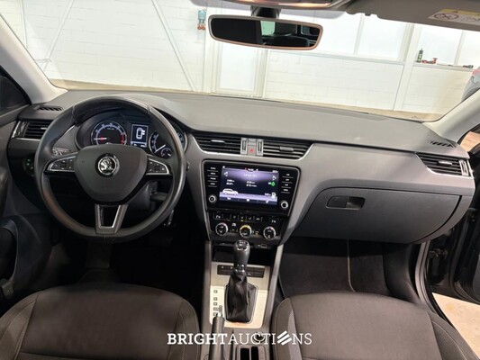 Škoda Octavia Combi Greentech Ambition Business 1.0 TSI 116pk 2018 (Origineel-NL), RT-407-S