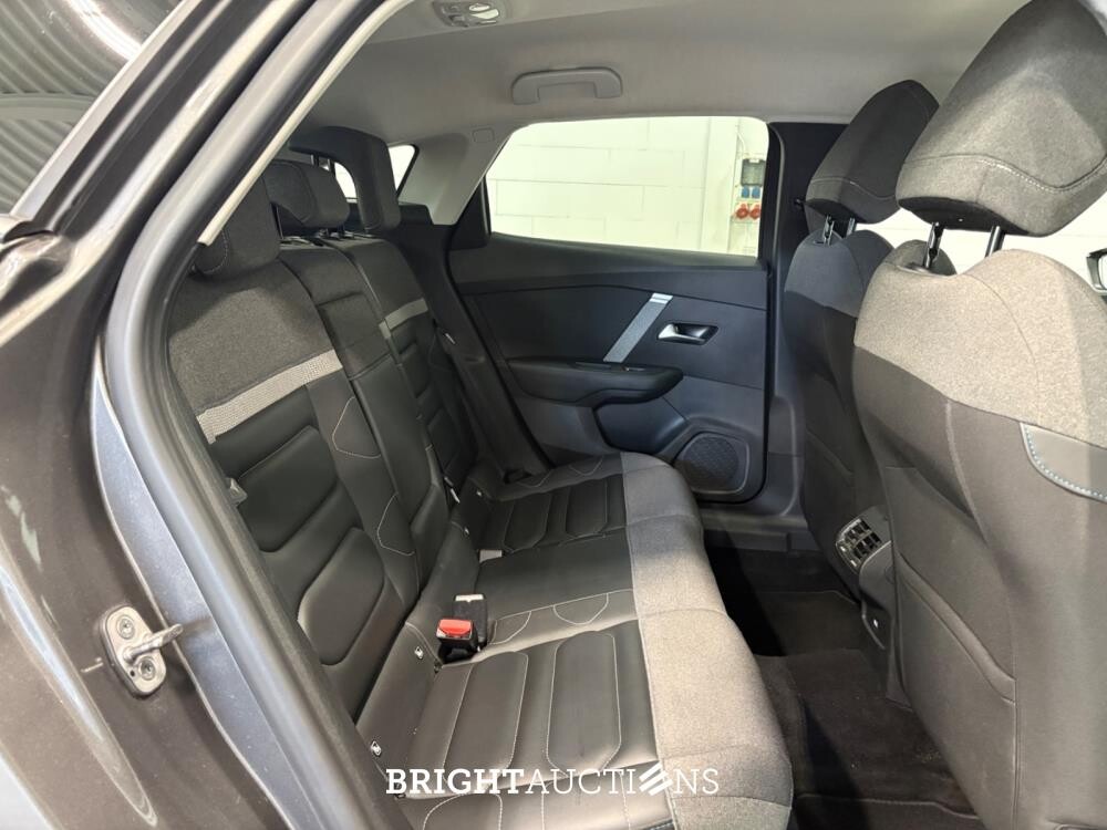 Citroën C4 Shine 1.2 PureTech 131pk 2021, P-245-ZP