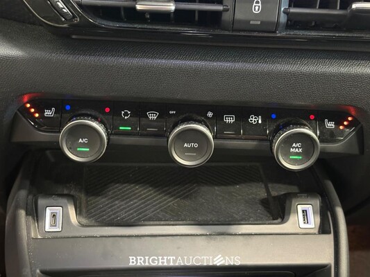 Citroën C4 Shine 1.2 PureTech 131pk 2021, P-245-ZP