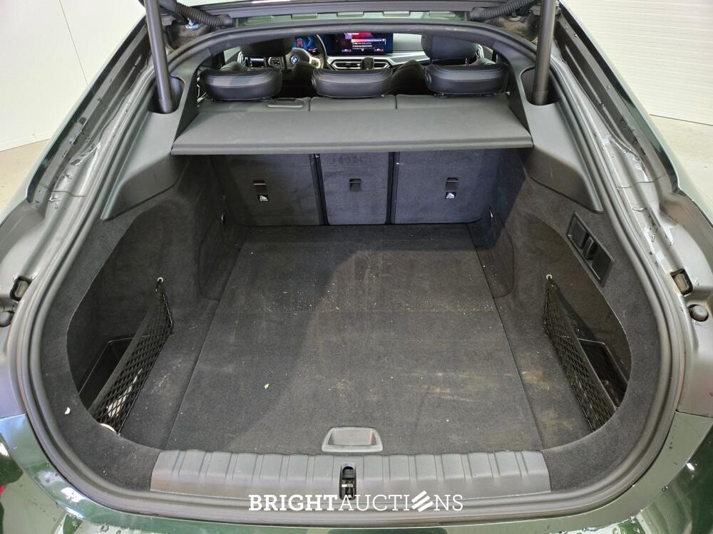 BMW i4 eDrive40 84 kWh 340pk 2022 (Origineel-NL), R-272-ZV